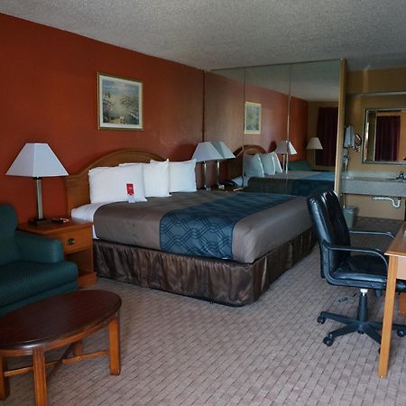 Econo Lodge Jacksonville Near Little Rock Air Force Base Room photo